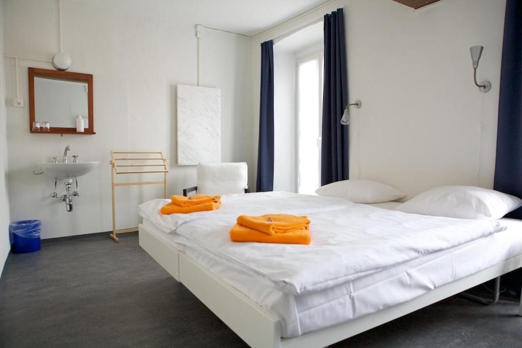 Casa Da Vinci B&B Locarno Cameră foto
